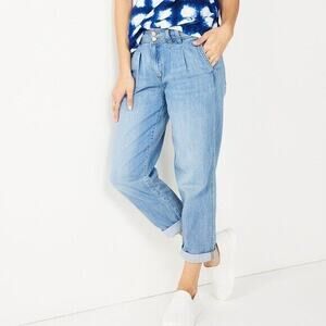 Sonoma Pleated Front Relaxed Straight Leg High Rise Light Denim Jeans 12 NWT